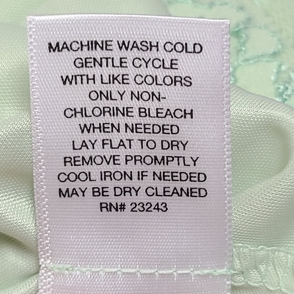 New York & Company Stretch  Women's (M) Mint Green Lace Sleeveless Sheath Dress - Picture 11 of 12